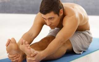 Утренняя зарядка для мужчин: комплекс упражнений с собственным весом и гантелями